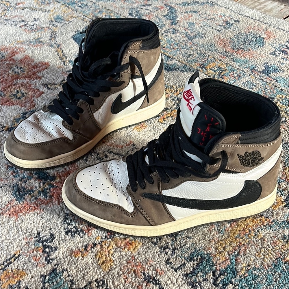 Nike Air Jordan 1 High - Cactus Jack